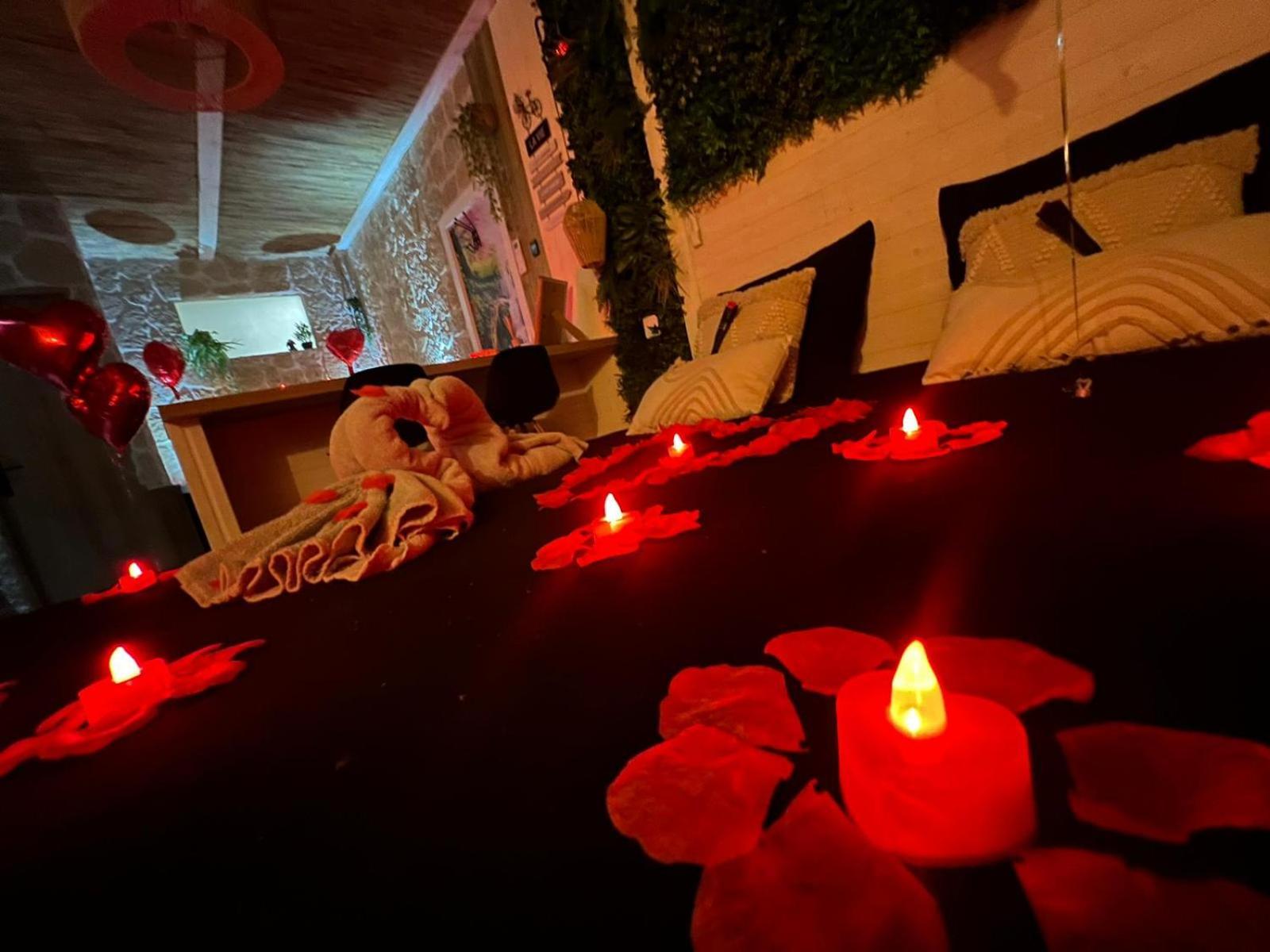 Les Spas De La Mer, Suite & Spa, Love Room, Plein Coeur Du Grau เลอ โกร-ดู-รัว ภายนอก รูปภาพ