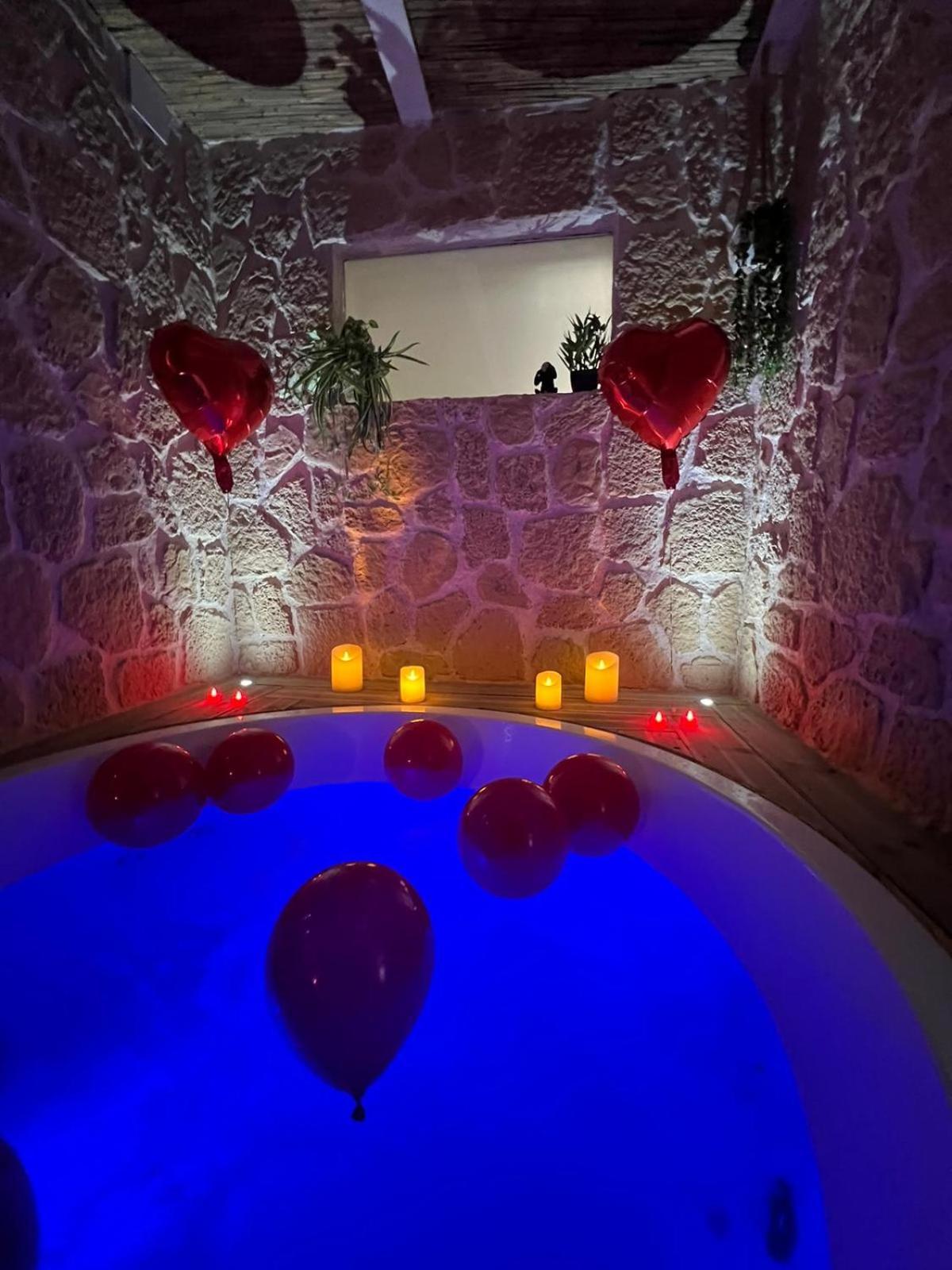 Les Spas De La Mer, Suite & Spa, Love Room, Plein Coeur Du Grau เลอ โกร-ดู-รัว ภายนอก รูปภาพ